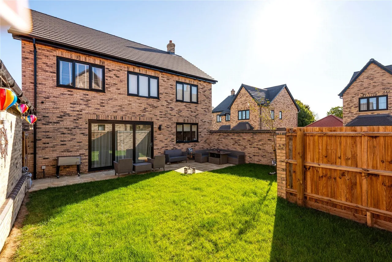 Poppyfield Road, Oundle, PE8, photo 17