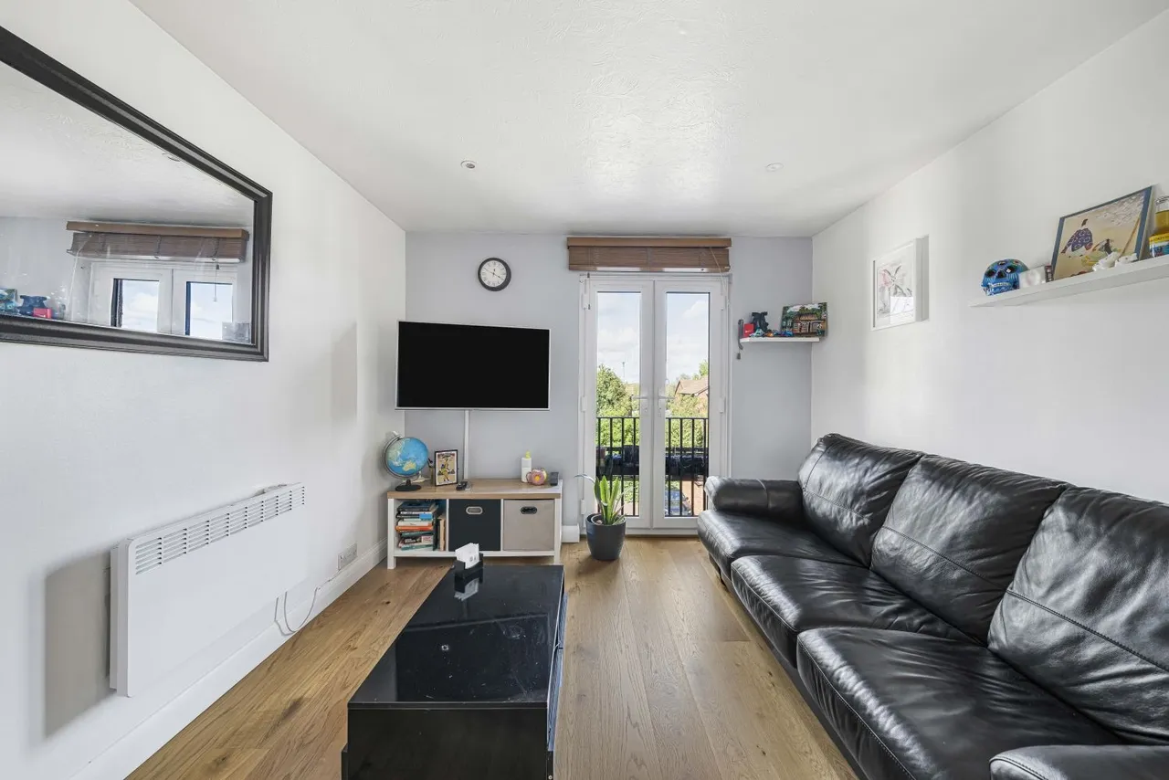 Oak Apple Court, SE12, photo 4