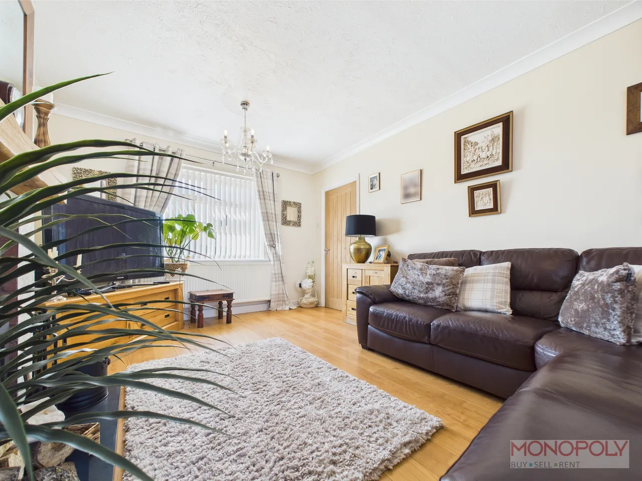 Sixth Avenue, Llay, LL12, photo 4