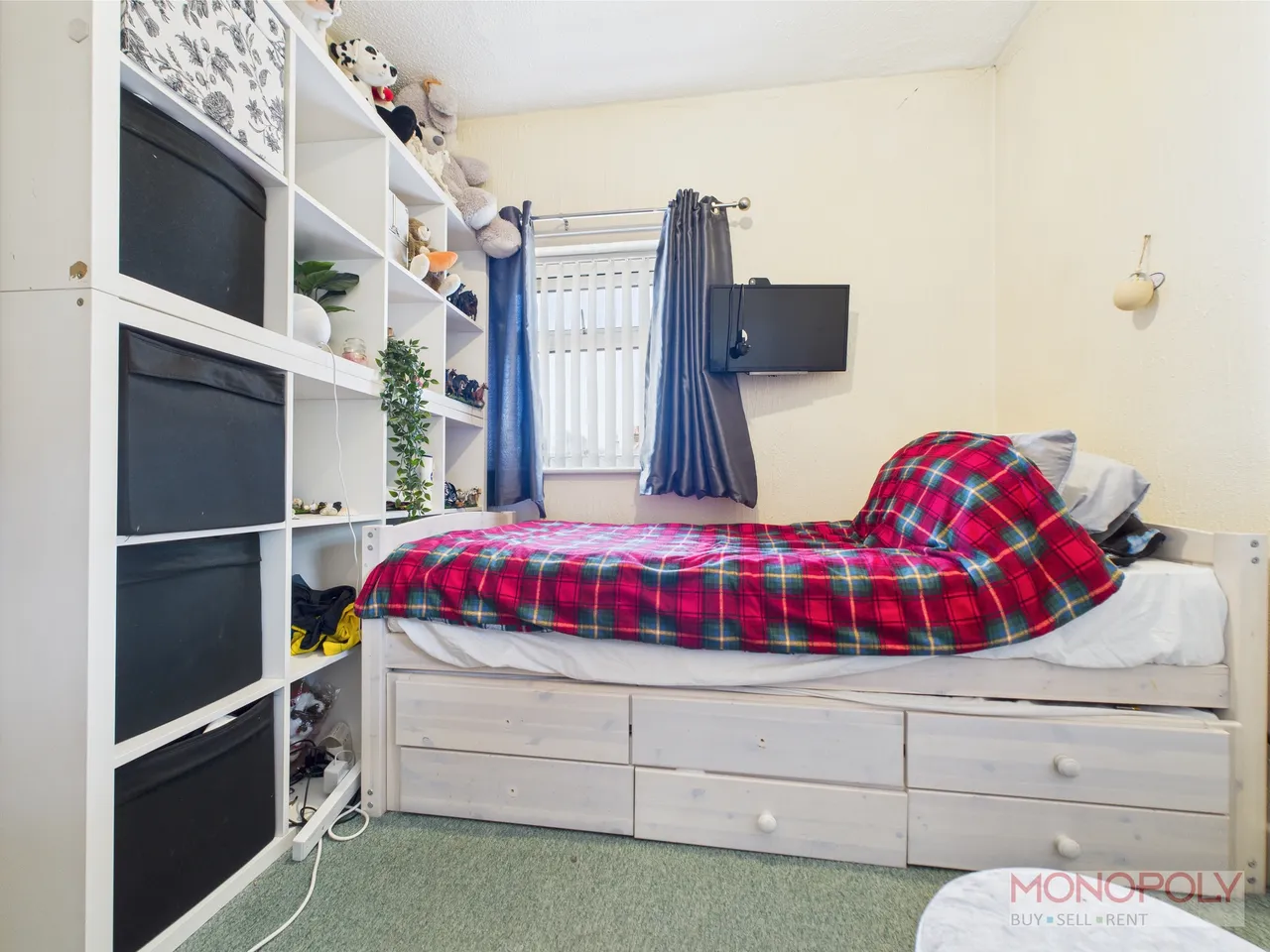 Sixth Avenue, Llay, LL12, photo 13