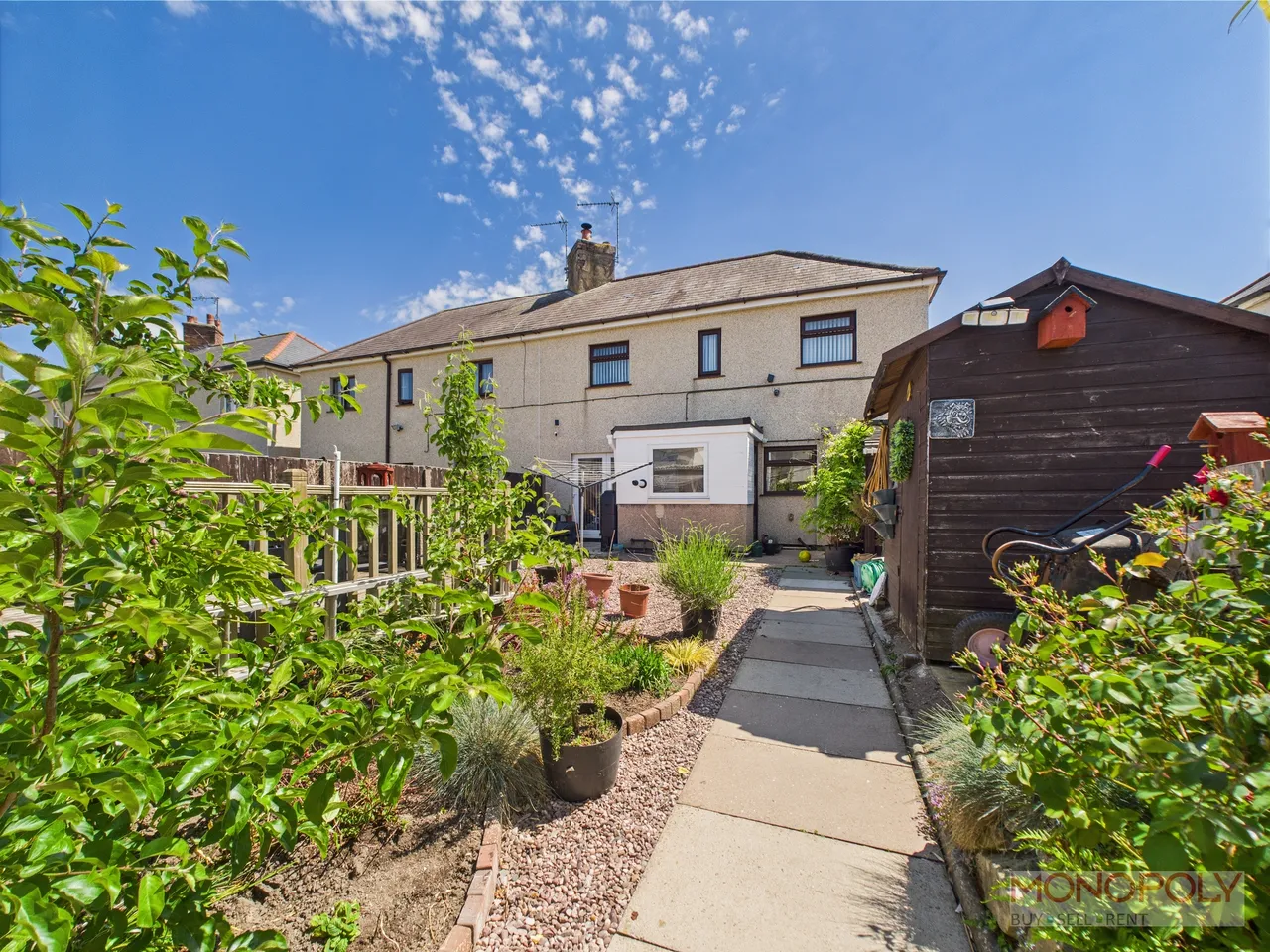 Sixth Avenue, Llay, LL12, photo 30