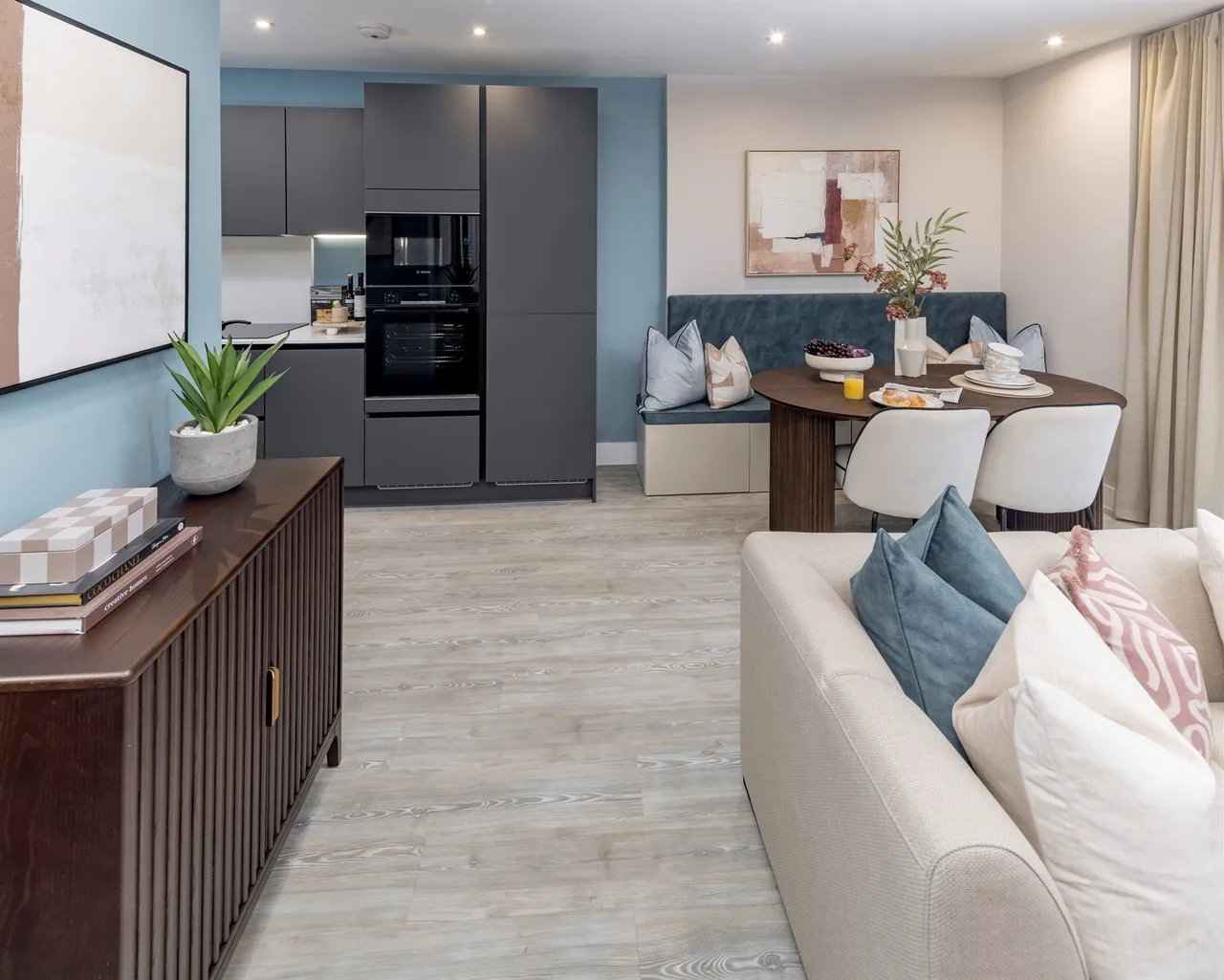 Phoenix Apartments, Nexus, SG1, photo 3