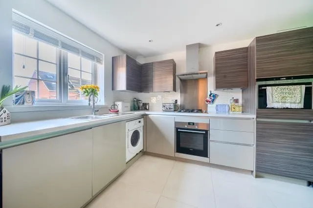 Elmfield Close, Church Crookham, GU52, photo 7