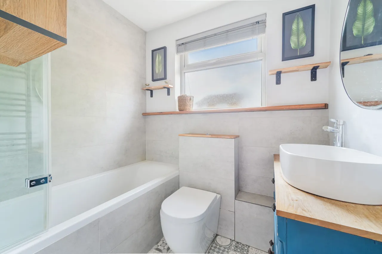 Verona Drive, Surbiton, KT6, photo 6
