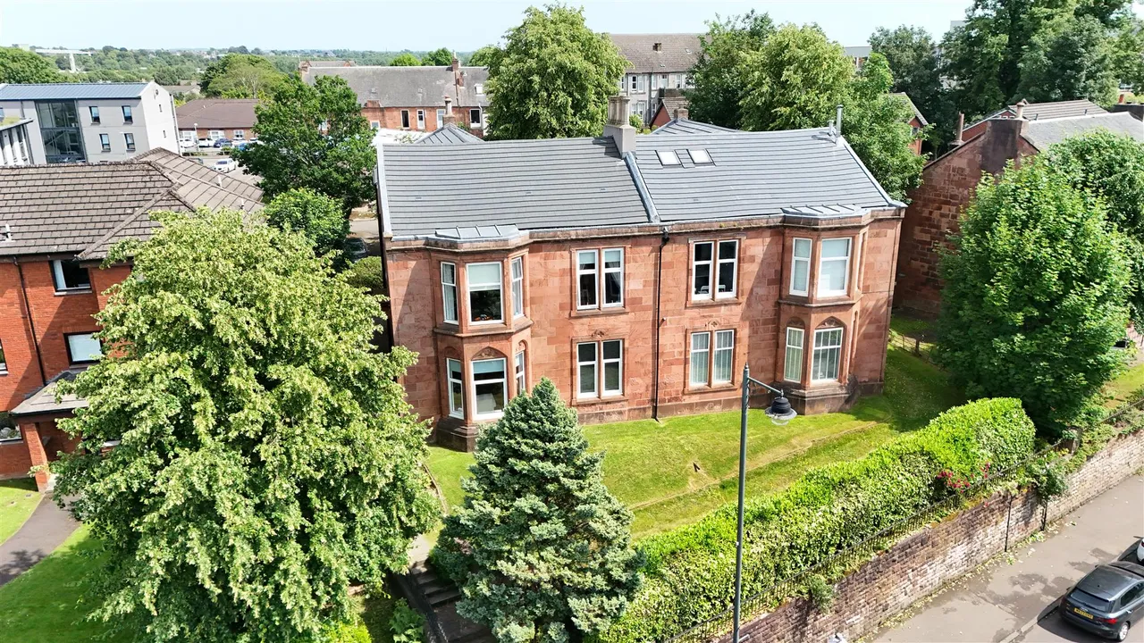 3 bed flat for sale — 66 Main Street, Uddingston, Glasgow, G71 7LR