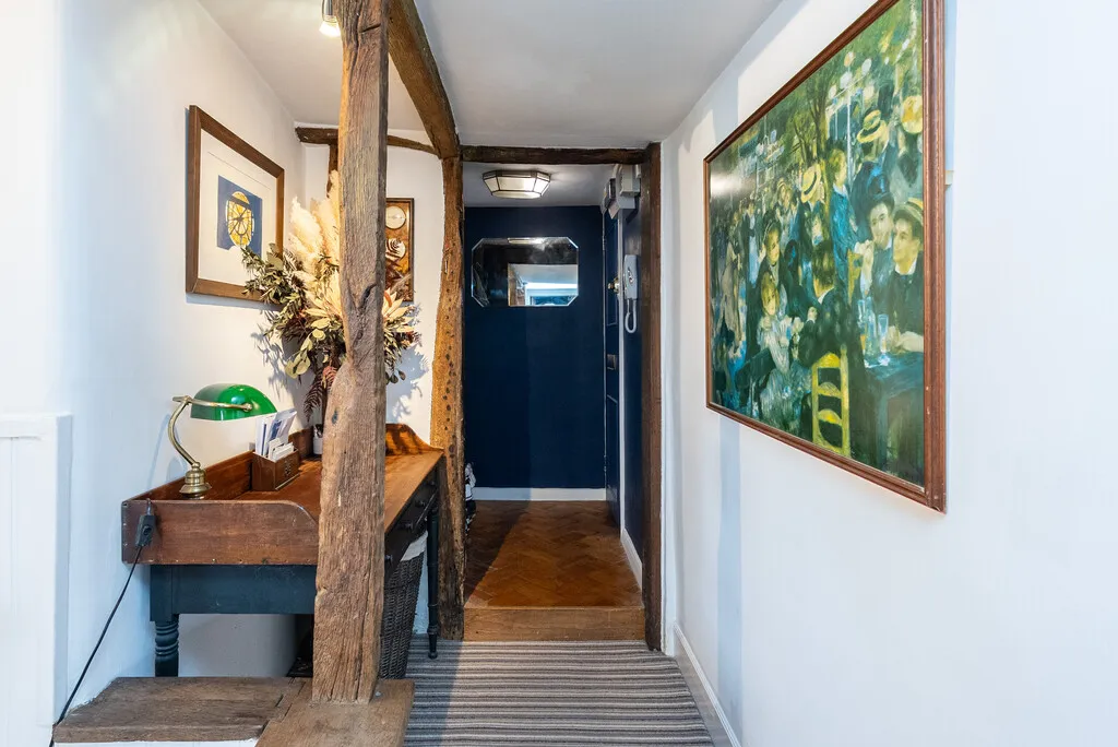 West Street, Dorking, RH4, photo 9