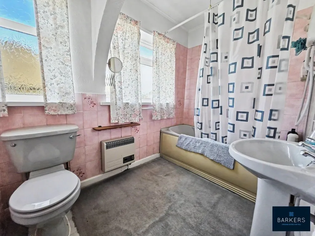 Woodlands Avenue Gomersal, Cleckheaton BD19 4SW, photo 8