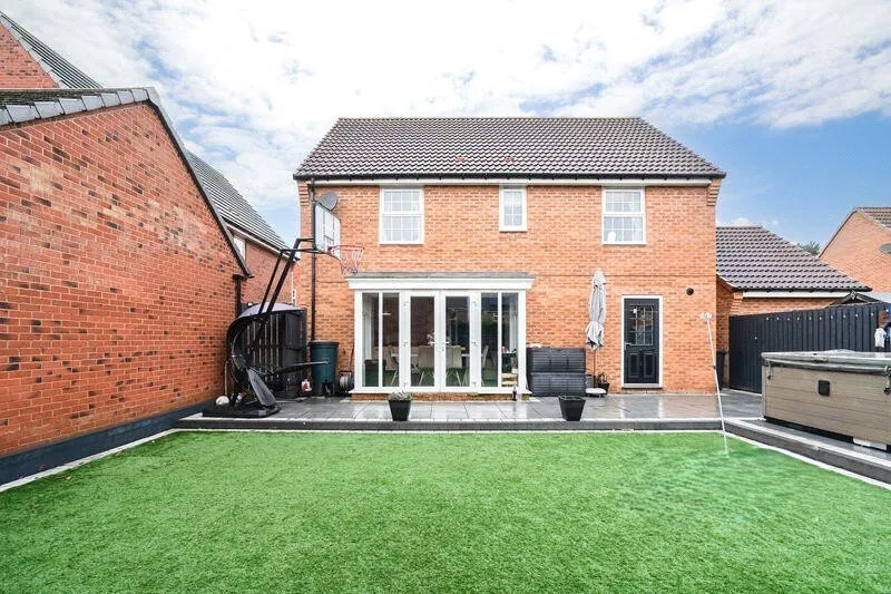 Hillcrest Drive, Branton, Doncaster, South Yorkshire, DN3, photo 3