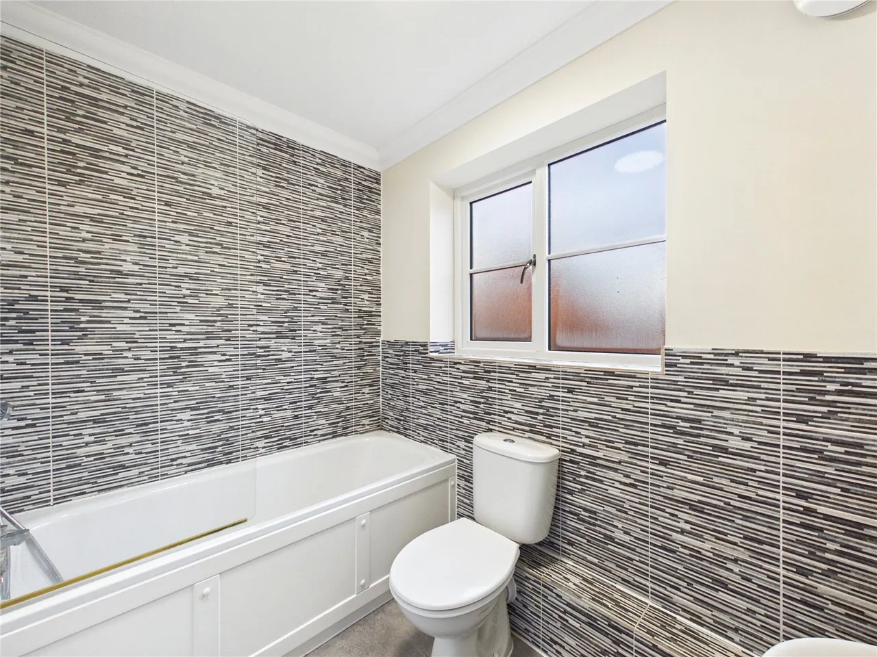 Normans Close, Bramford, IP8, photo 9