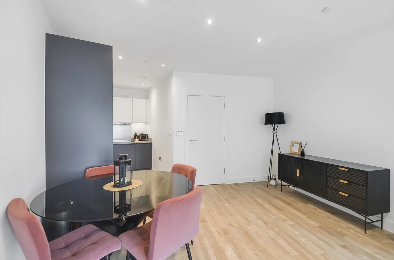 Rookwood Way, London, E3, photo 3