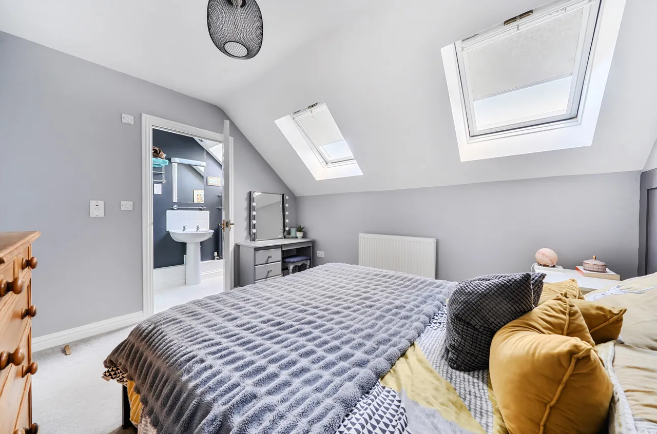Roebuck Estate, Binfield, RG42, photo 10