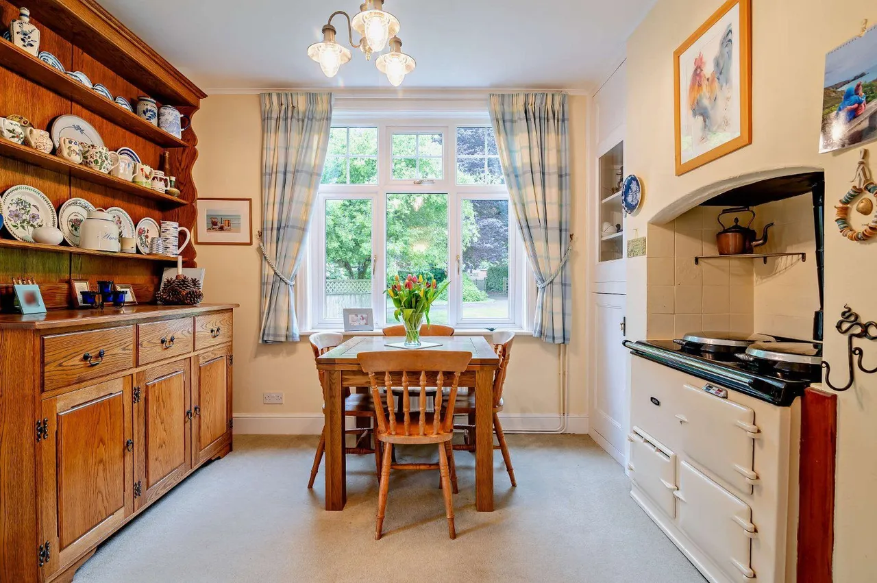 Winsham, Chard, TA20, photo 10