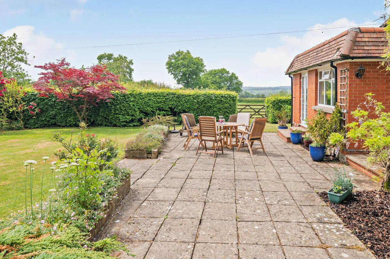 Winsham, Chard, TA20, photo 18