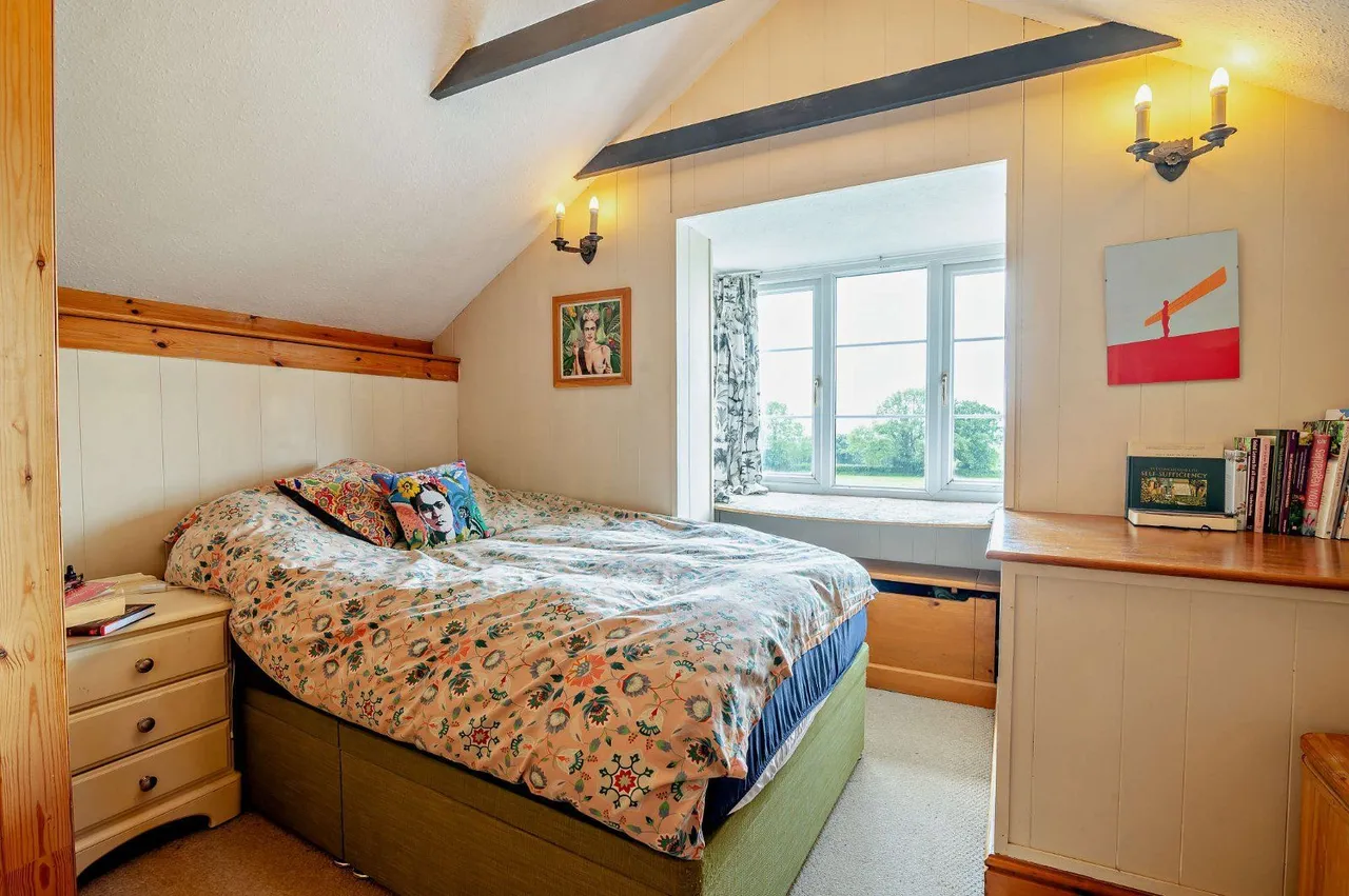 Winsham, Chard, TA20, photo 21