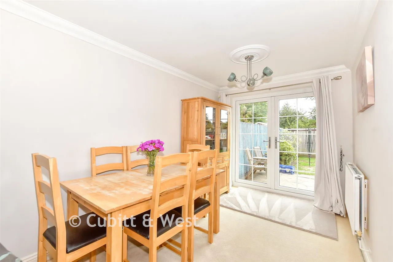 Fern Drive, Havant, PO9, photo 5