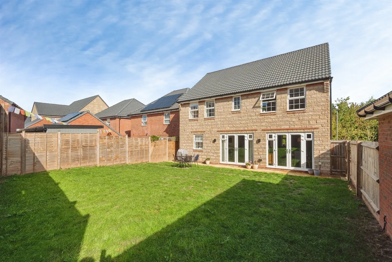 Corner Lawn, Cheddon Fitzpaine, TA2, photo 26
