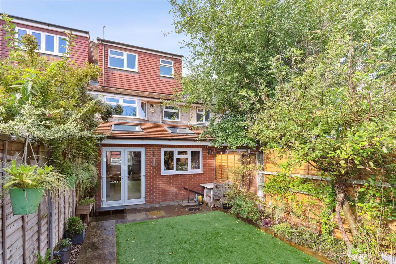 Fulwell Park Avenue, Twickenham, Middlesex, TW2 5HB, photo 15