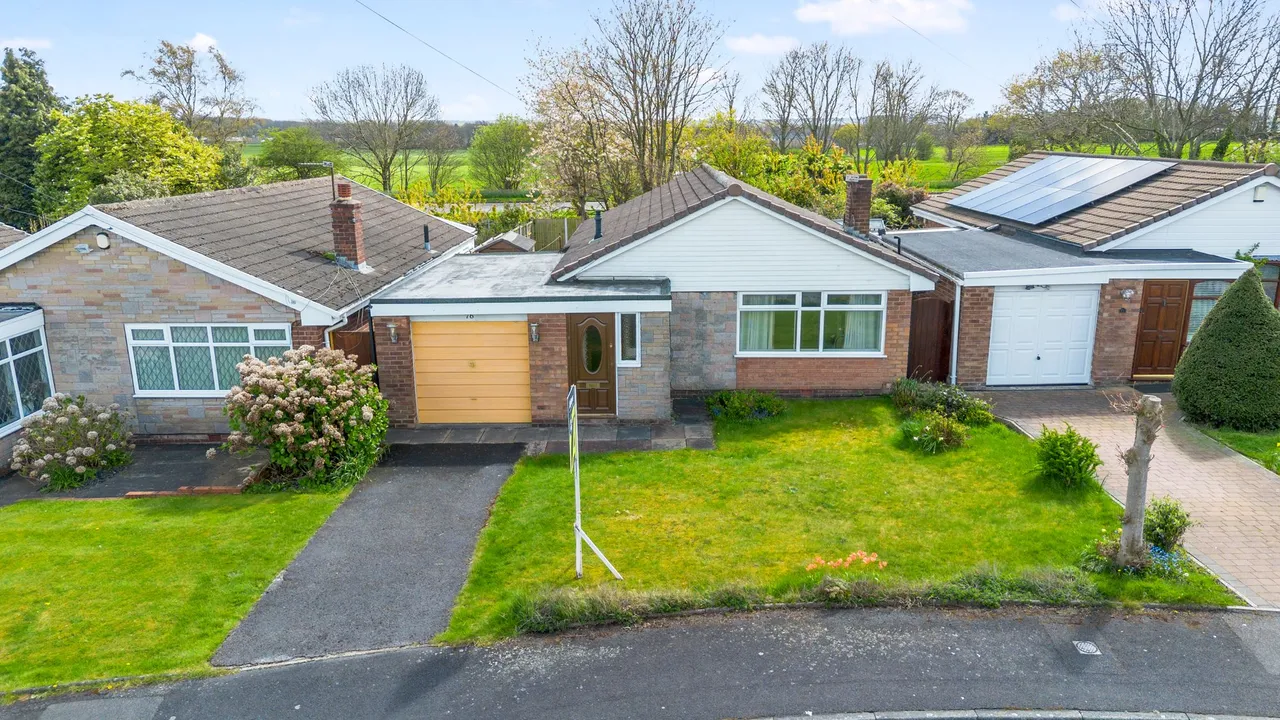 3 bed house for sale — Falcondale Road, Winwick, Warrington, Warrington, WA2 8ND