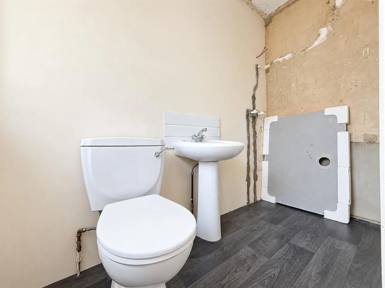 End Terrace, Southall, UB1, photo 8