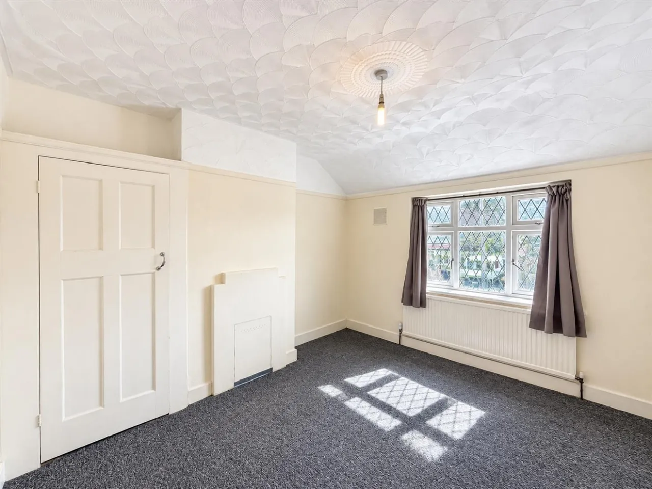 End Terrace, Southall, UB1, photo 2