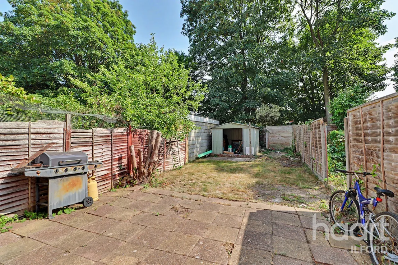 Green Lane, Ilford, IG1, photo 11