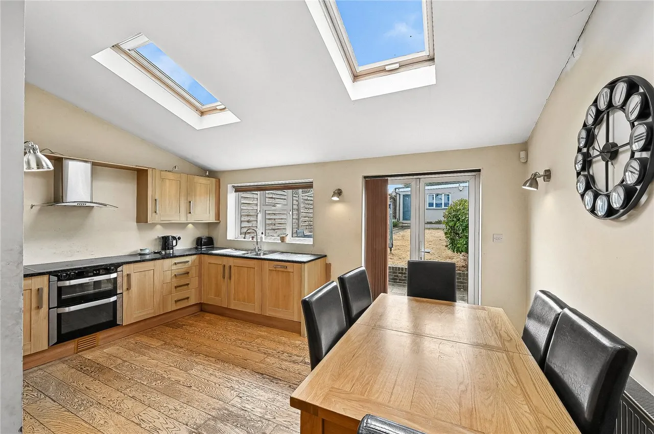 Aviemore Way, Beckenham, BR3, photo 2