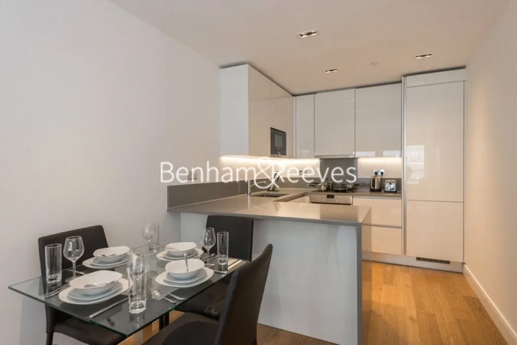 Longfield Avenue, Ealing, W5, photo 2