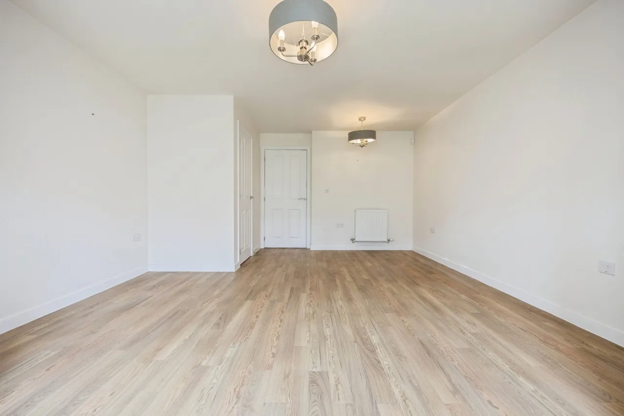 Hovingham Drive, Great Denham, Bedford, Bedfordshire, MK40, photo 23