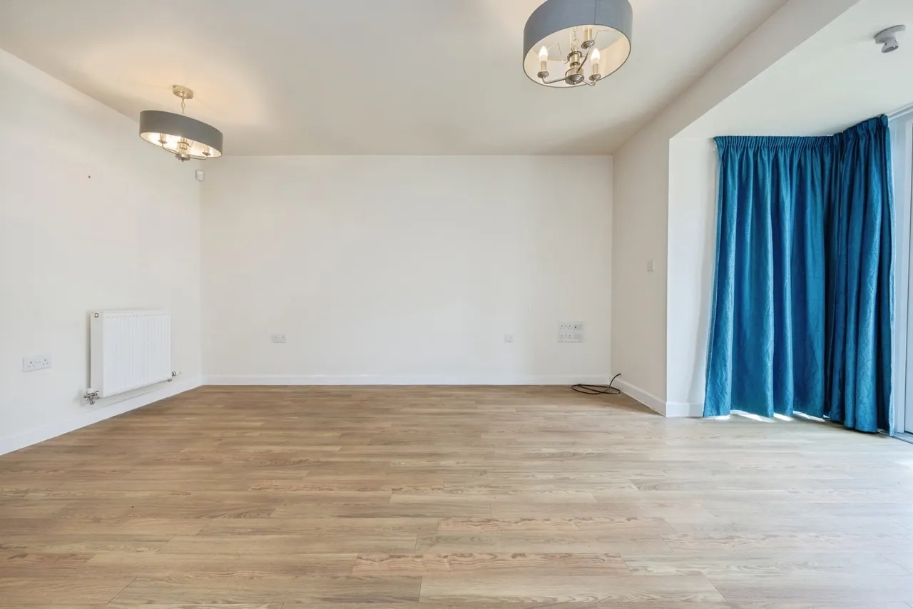 Hovingham Drive, Great Denham, Bedford, Bedfordshire, MK40, photo 22