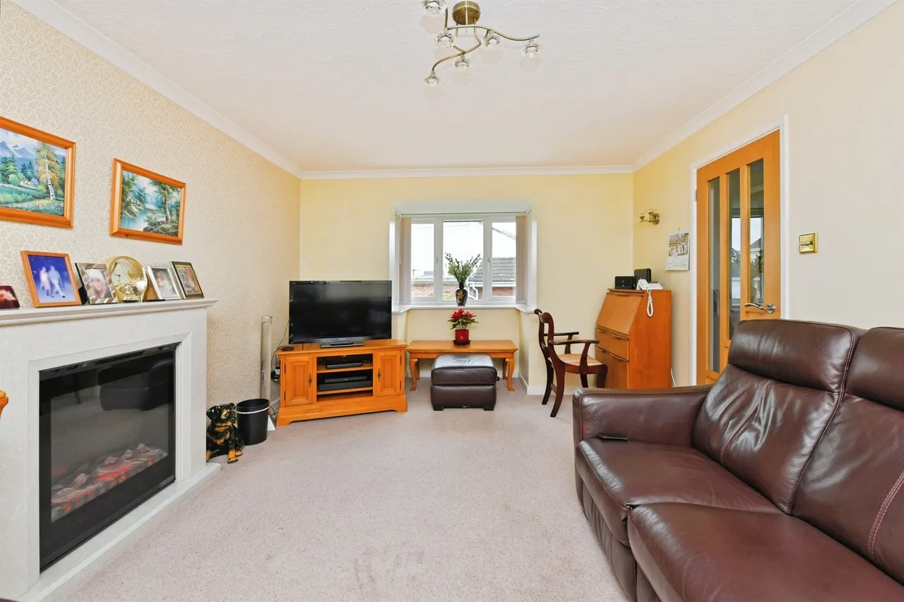 Cook Court, Latchbrook, Saltash, photo 8