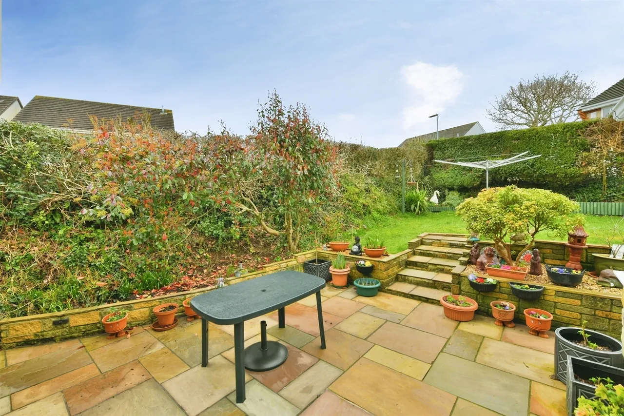 Cook Court, Latchbrook, Saltash, photo 3