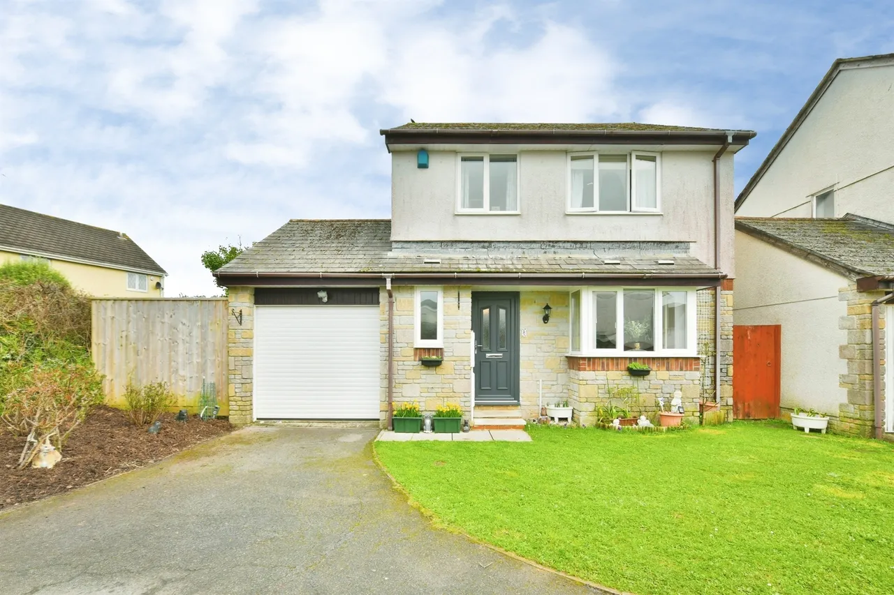 4 bed house for sale — Cook Court, Latchbrook, Saltash