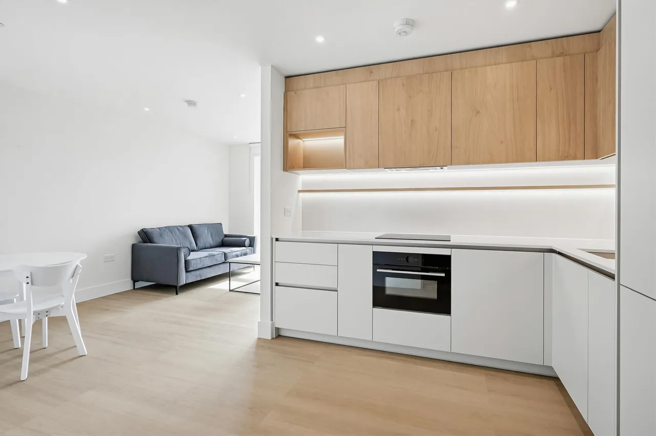 Bowline House, Heron Wharf, E14, photo 6