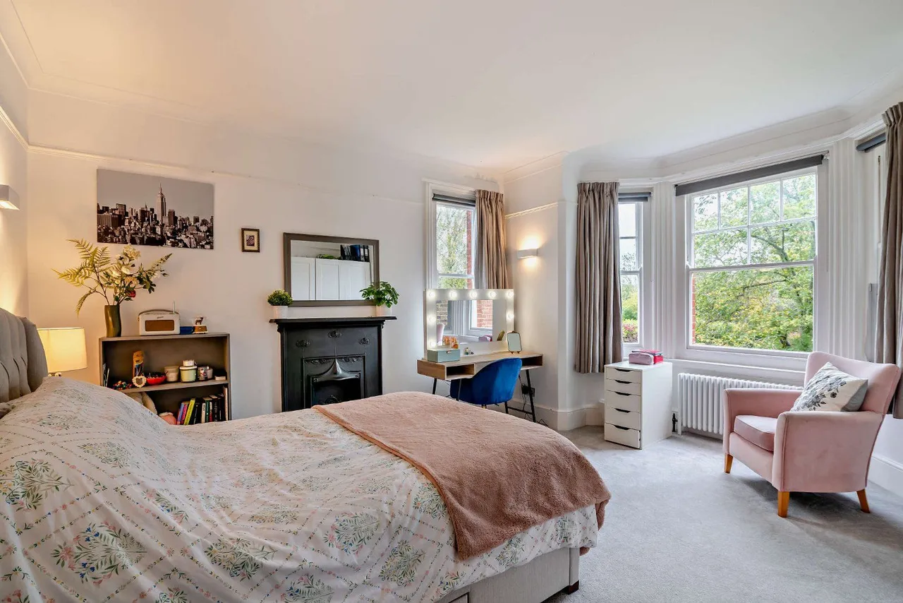 Spring Lane, Slinfold, Horsham, West Sussex, RH13 0RT, photo 11