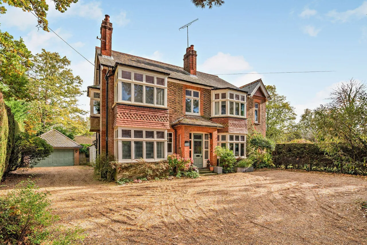 5 bed house for sale — Spring Lane, Slinfold, Horsham, West Sussex, RH13 0RT