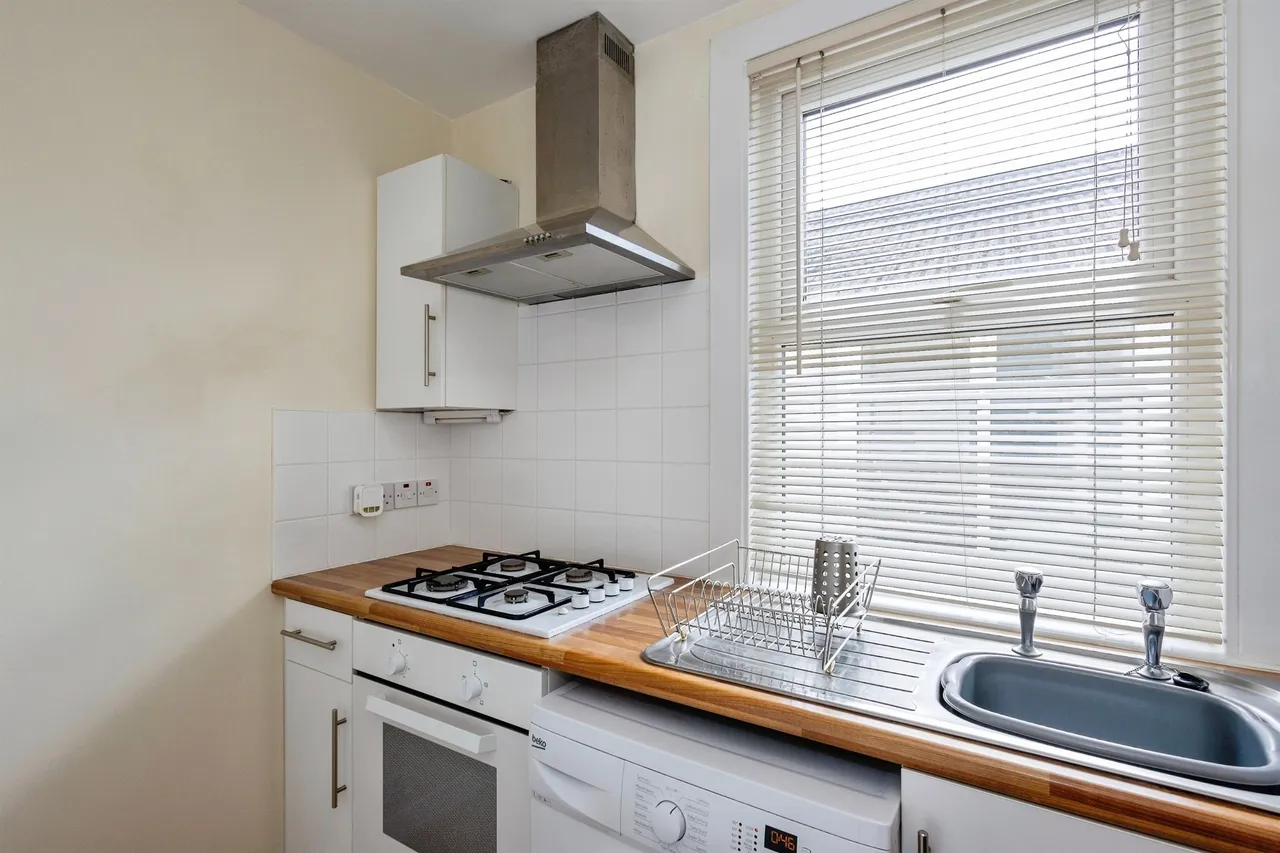 Eastney Road, Southsea, photo 8