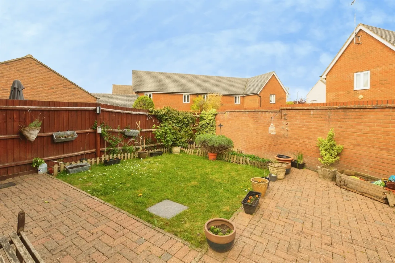 Plover Road, Leighton Buzzard, LU7, photo 4