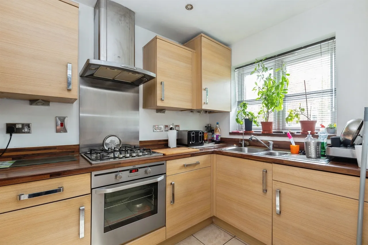 Plover Road, Leighton Buzzard, LU7, photo 8