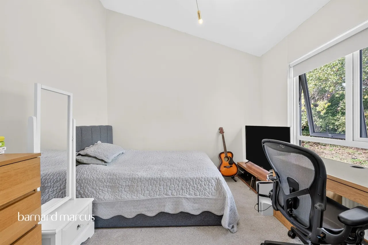 Gainsborough Road, Epsom, KT19, photo 6