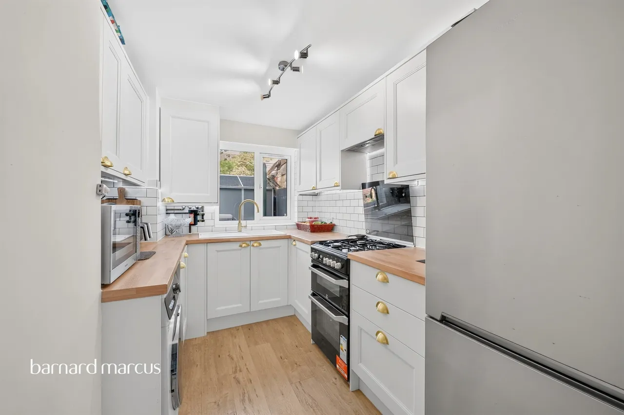 Gainsborough Road, Epsom, KT19, photo 4