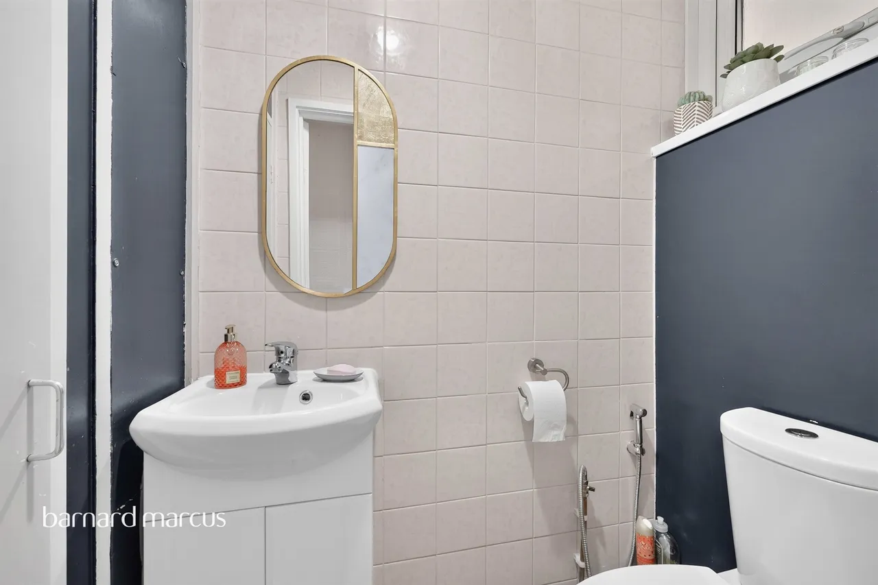 Gainsborough Road, Epsom, KT19, photo 9