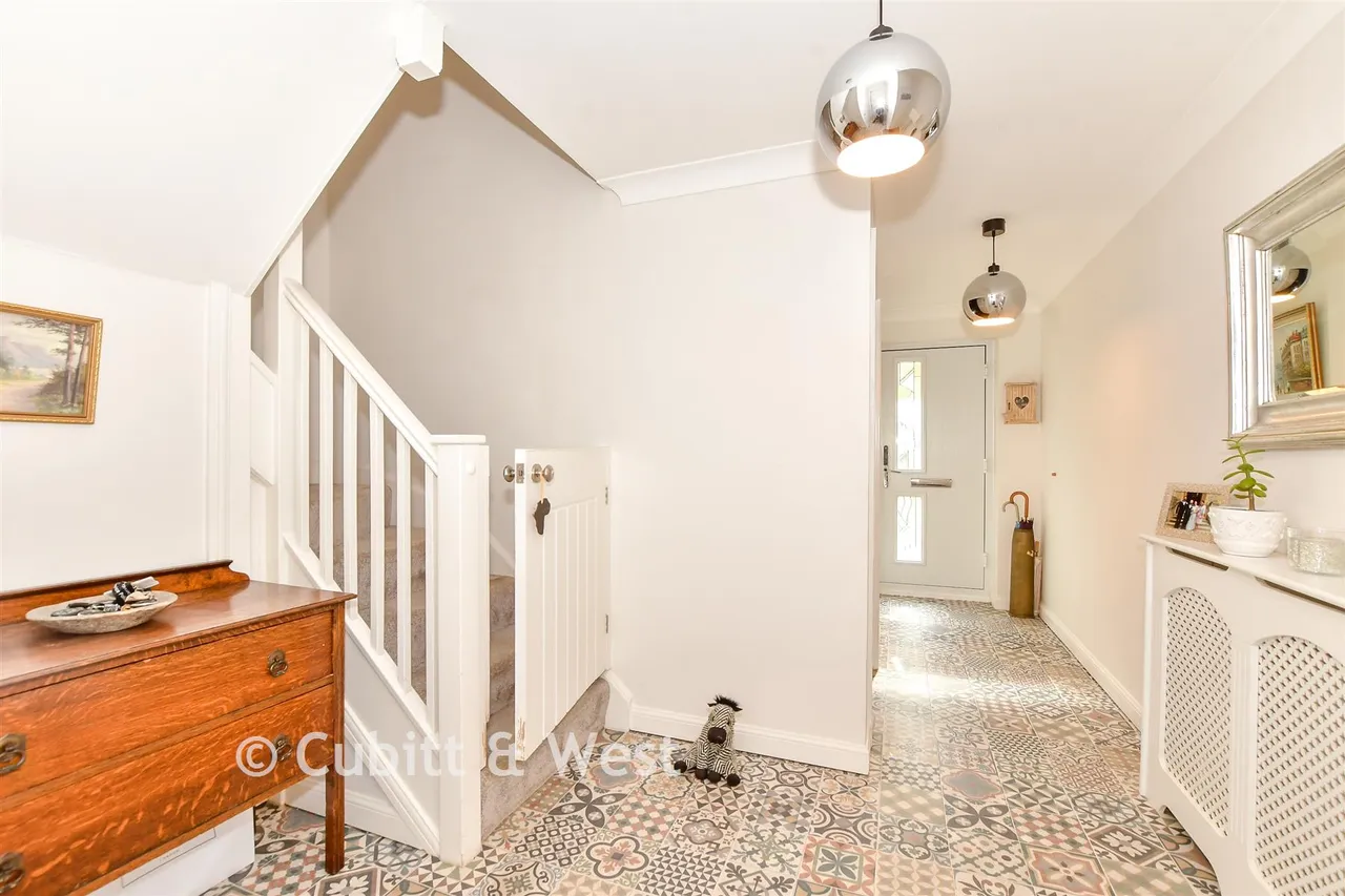 Hatchmore Road, Denmead, PO7, photo 8