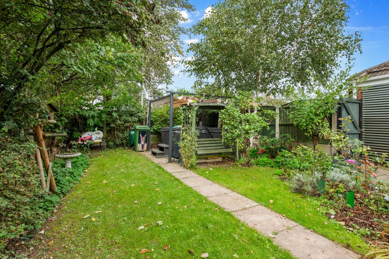 Burns Grove, Warrington, WA2, photo 34