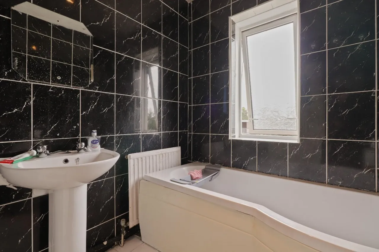Lichford Road, Heeley, Sheffield, S2 3LD, photo 4