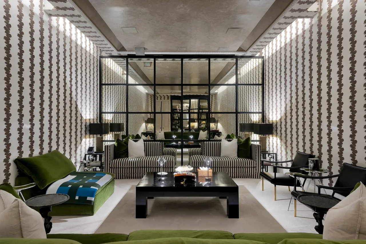 Knightsbridge, London, SW7, photo 19