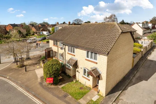 2 bed house for sale, Roman Way, Bicester, OX26