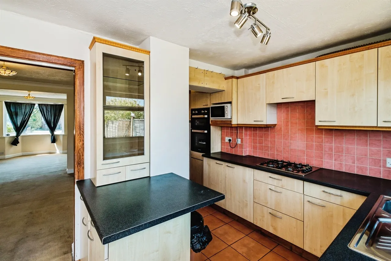 Wembley Avenue, Lancing, BN15, photo 8