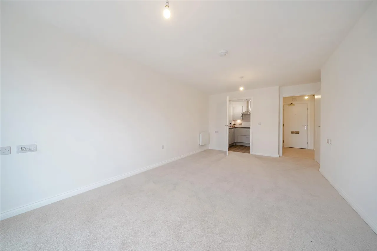 Wilmot Lane, Beeston, NG9, photo 4