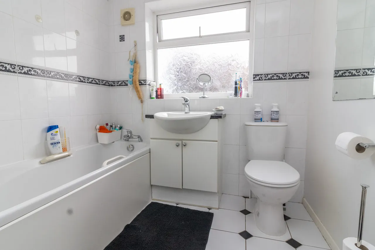 Goodwood Road, Leicester, Leicester, LE5 6SG, photo 18