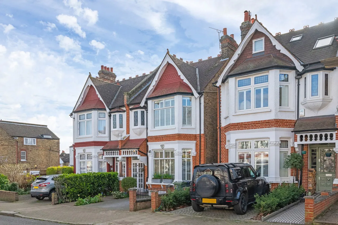 4 bed house for sale, Braxted Park, Streatham Common, SW16